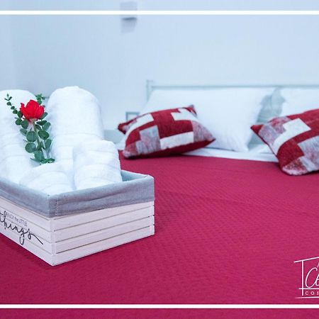A Casa Di Claudia Apartment Бриндизи Екстериор снимка